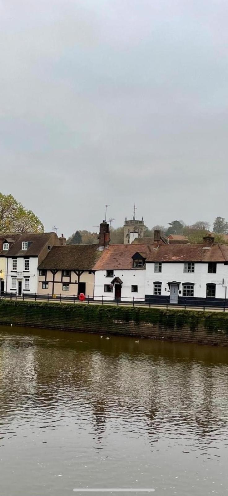 Bewdley River Cottage - Free Private Gated Parking For 2 Cars - River Front Location Exterior foto